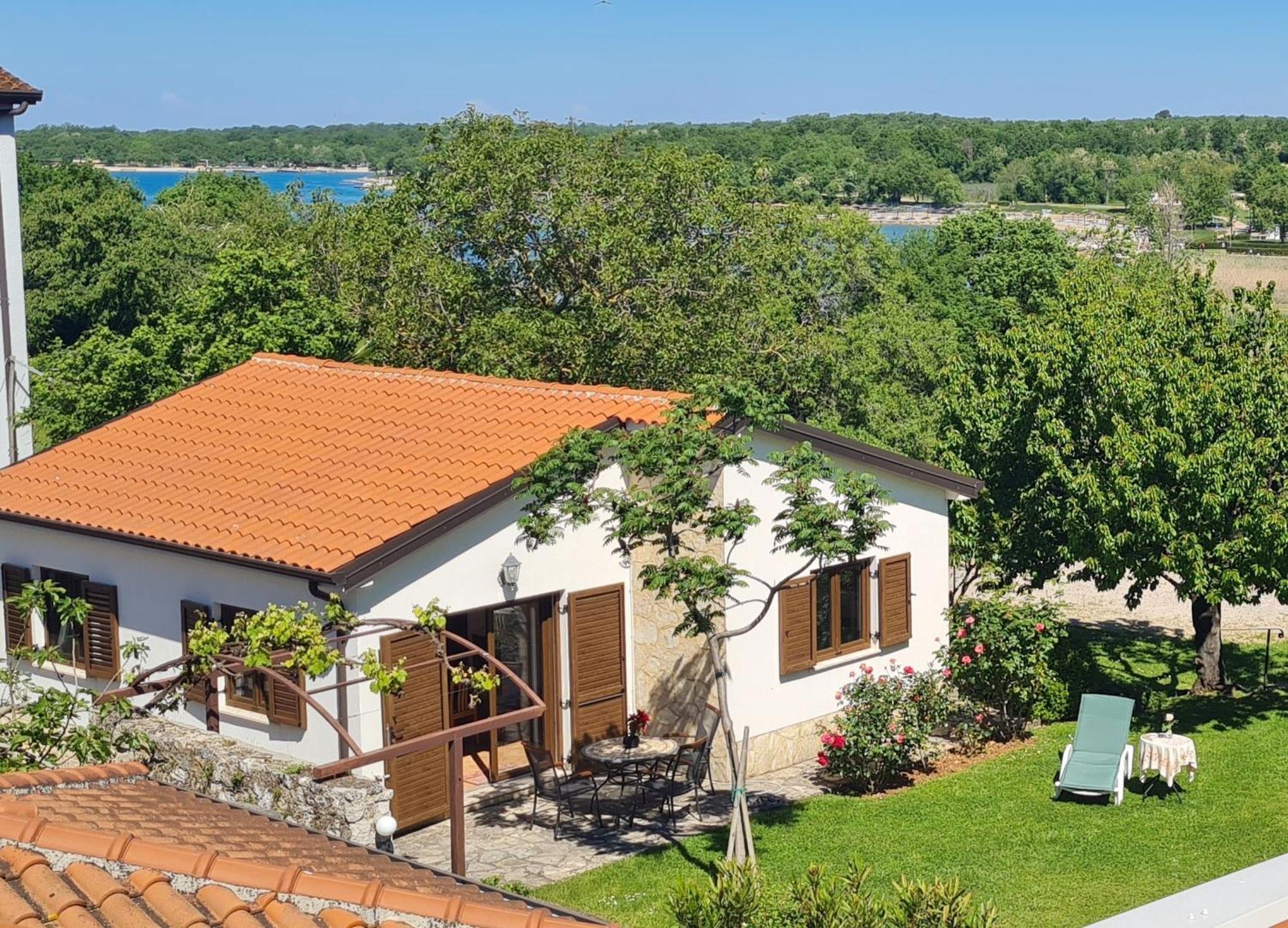 Bungalow Perla Funtana Extérieur photo